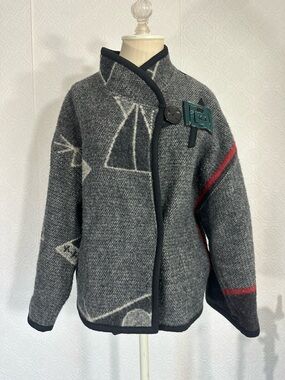 Fairly Boldwear 100% wool Jacket